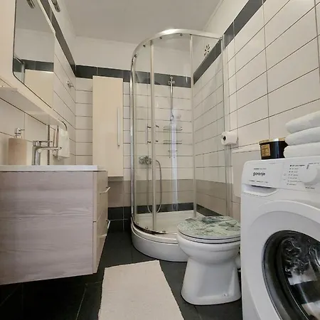 Apartman Tia *